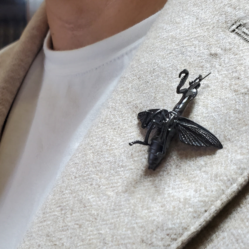 【日本上陸記念セール】現状をひっくり返す突破力誇るカマキリ セレブお墨付きブランドオールインセクツジュエリー【シルバーランク】