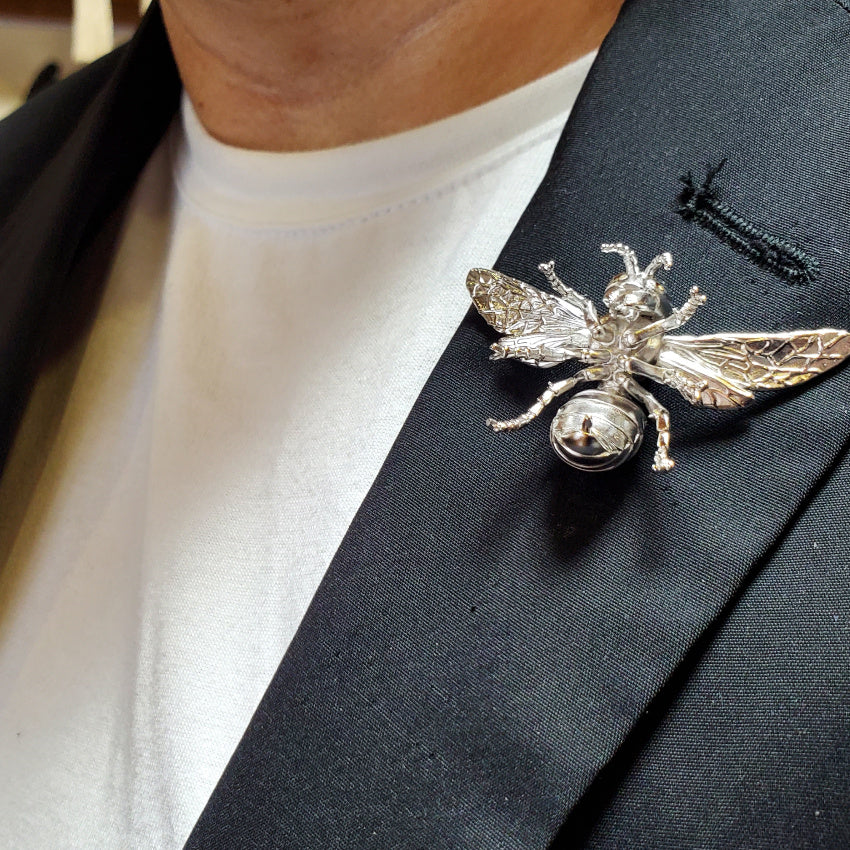 【日本上陸記念セール】金運と仕事運を格上げするスズメバチ セレブお墨付きブランドオールインセクツジュエリー【シルバーランク】