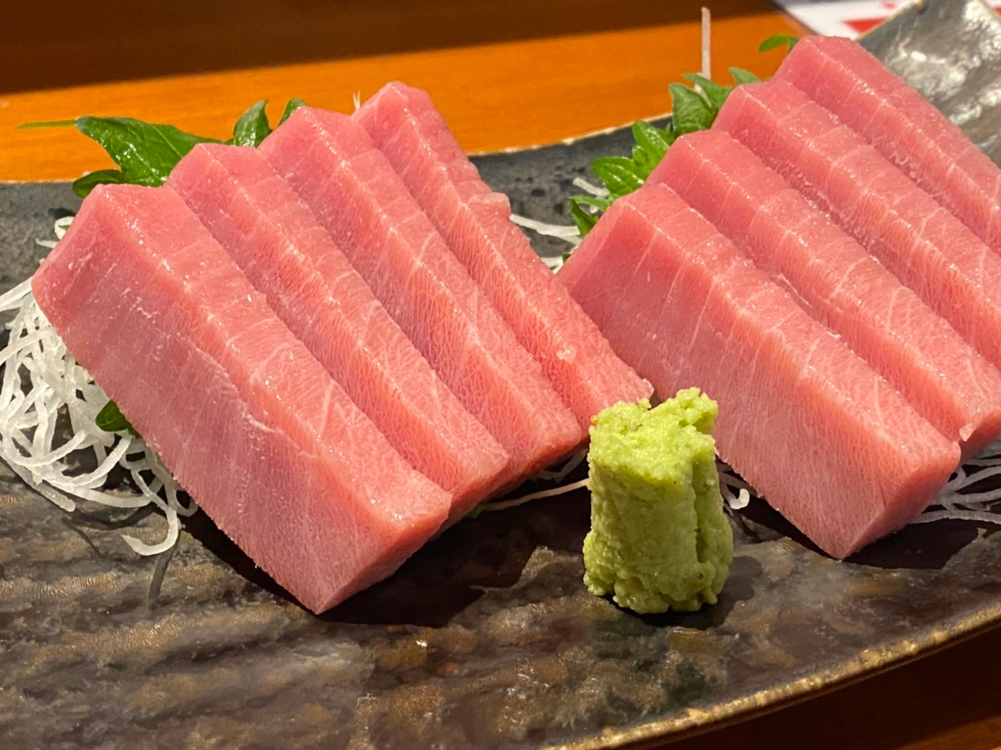 【熱狂的リピーター続出】一度食べたらもう戻れない地中海ブランド霜降り本マグロ中トロ刺身カット350gこの道20年敏腕バイヤーが厳選【サムライセレブ特別企画キャンペーン】