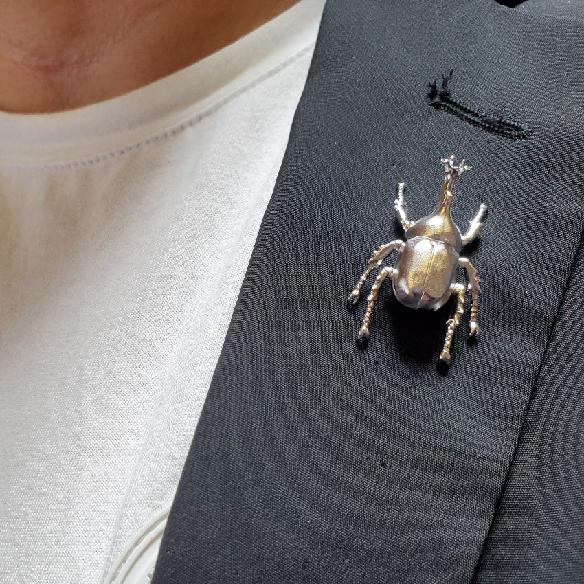 【日本上陸記念セール】頂点に君臨する幸運の象徴カブトムシ セレブお墨付きブランドオールインセクツジュエリー【シルバーランク】