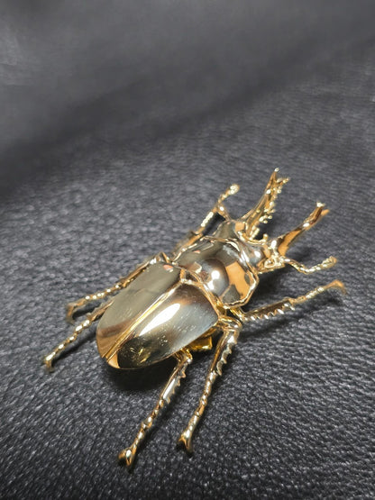 【新時代のハイブリット資産】今逃したら1年待ち『個数限定18金黄金オウゴンオニクワガタ』富裕層セレブお墨付き18金×ジュエリーオールインセクツ【ゴールドランク】